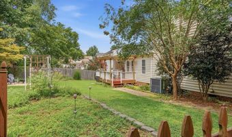 206 Kelly W Dr, Apex, NC 27502