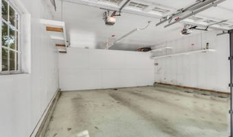 22806 W Loon Lake Blvd, Antioch, IL 60002