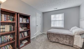 8813 Country Lane Ct, Indianapolis, IN 46217