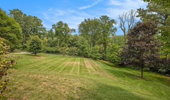 307 Windy Crest Dr, Ann Arbor, MI 48105