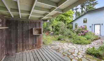 17445 S Beckman Rd, Oregon City, OR 97045