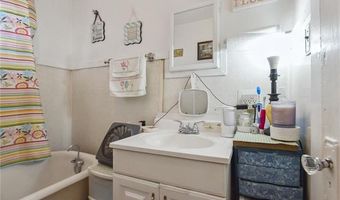 1713 8TH St, New Orleans, LA 70115