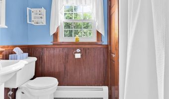 335 Eagle Peak Rd, Burrillville, RI 02859