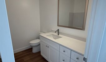 1336 E LONE ROCK VIEW Dr, Big Water, UT 84741