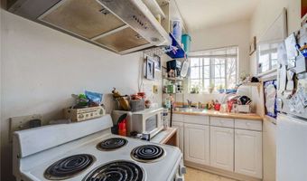 3215 Sherwood Ave, Alhambra, CA 91801