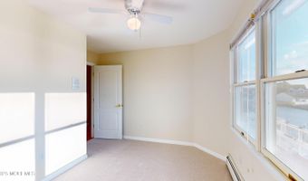 11 Drake Dr, Bayville, NJ 08721