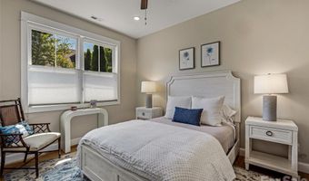 409 Kessler Pl, Asheville, NC 28804