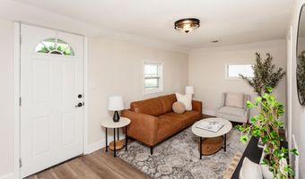 1132 Northwestern Ave, Ames, IA 50010