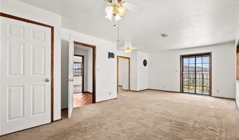 8525 Wildflower Ln, Agua Dulce, CA 91390