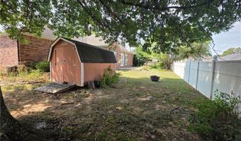 302 Cross Creek Dr, Bentonville, AR 72712