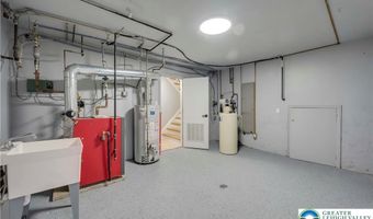 525 N Main St, Allentown, PA 18104