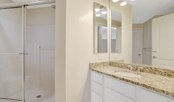 901 N MONROE St 1408, Arlington, VA 22201