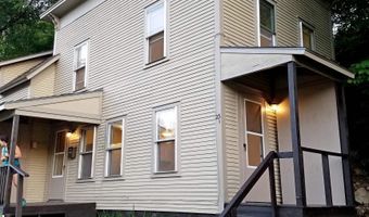 25 AB South St, Bristol, VT 05443