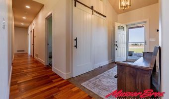 31 Iron Creek Dr, Cody, WY 82414