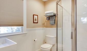 49 AMOS GARRETT Blvd, Annapolis, MD 21401