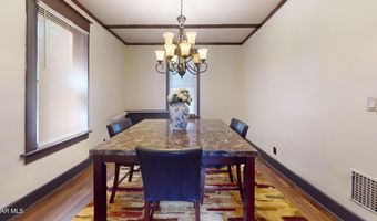 414 6th St, Altoona, PA 16602