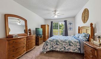 170 Sylvan Lake Blvd, Bayville, NJ 08721