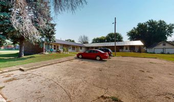 100 E 1St Ave, Arthur, IA 51431