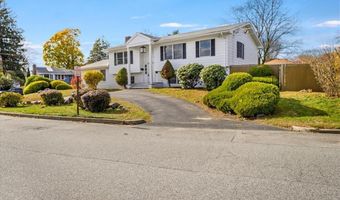 10 Sheffield Rd, Cranston, RI 02920