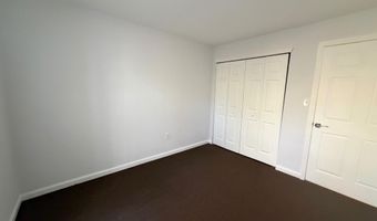 16 IROQUOIS Dr, Absecon, NJ 08205