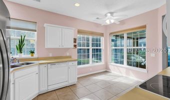 24 Falcon Ct, Bluffton, SC 29909
