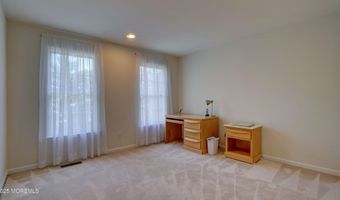 88 Vanderveer Dr, Basking Ridge, NJ 07920