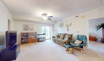 701 W Rand Rd 227, Arlington Heights, IL 60004