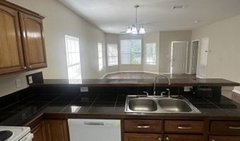 6024 E Oktibbeha St, Bay St. Louis, MS 39520