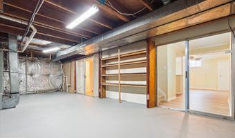 7300 NEEDWOOD Rd, Rockville, MD 20855