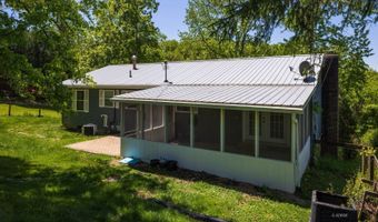 49 Canterbury Dr, Athens, OH 45701