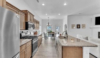 6103 NW Hoover St, Bentonville, AR 72713