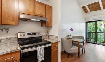 2050 KANOE St 203, Kihei, HI 96753