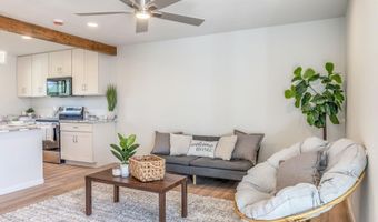 180 Hoomoku St, Kahului, HI 96732