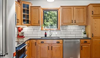 835 S 11th St, Adel, IA 50003