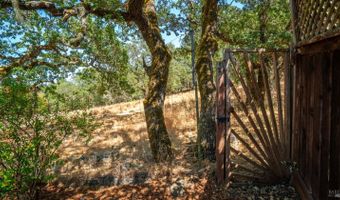 5569 Pepperwood Rd, Santa Rosa, CA 95409