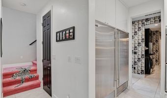 10736 Penhurst Way, Las Vegas, NV 89135