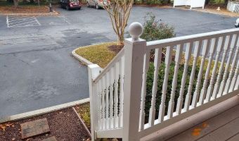 326 WILLIAMS St 302, Berlin, MD 21811