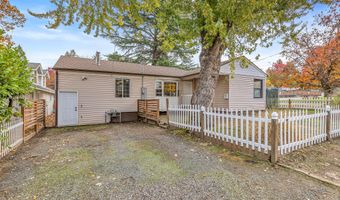 354 Garfield St, Ashland, OR 97520