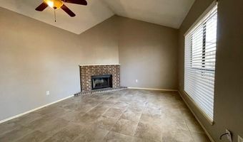501 SW 11th St D, Bentonville, AR 72712
