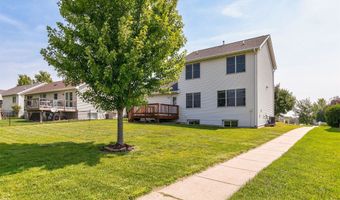 839 Poe Ave, Ames, IA 50014