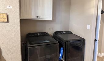 3307 W Richey Ave, Artesia, NM 88210