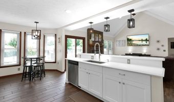17640 Winchester Rd, Ashville, OH 43103