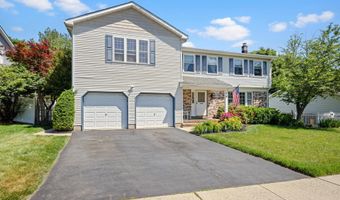 5 HIXON Dr, Burlington, NJ 08016