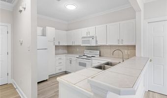 1500 BRIGHTSIDE Dr B8, Baton Rouge, LA 70820