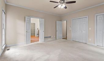 1605 Spinnaker Dr, Alpharetta, GA 30005