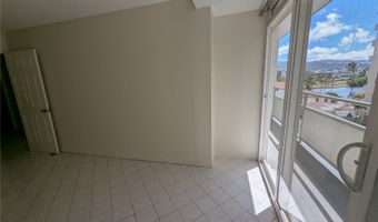 445 Kaiolu St 402, Honolulu, HI 96815