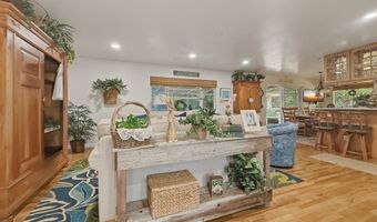 1099 PARKVIEW Dr, Brookings, OR 97415
