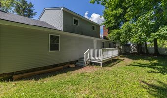 27 Flanders St, Auburn, ME 04210