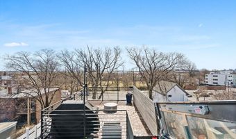 631 Saratoga St 4, Boston, MA 02128