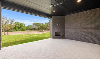 125 Oak Meadow Ln, Weatherford, TX 76085